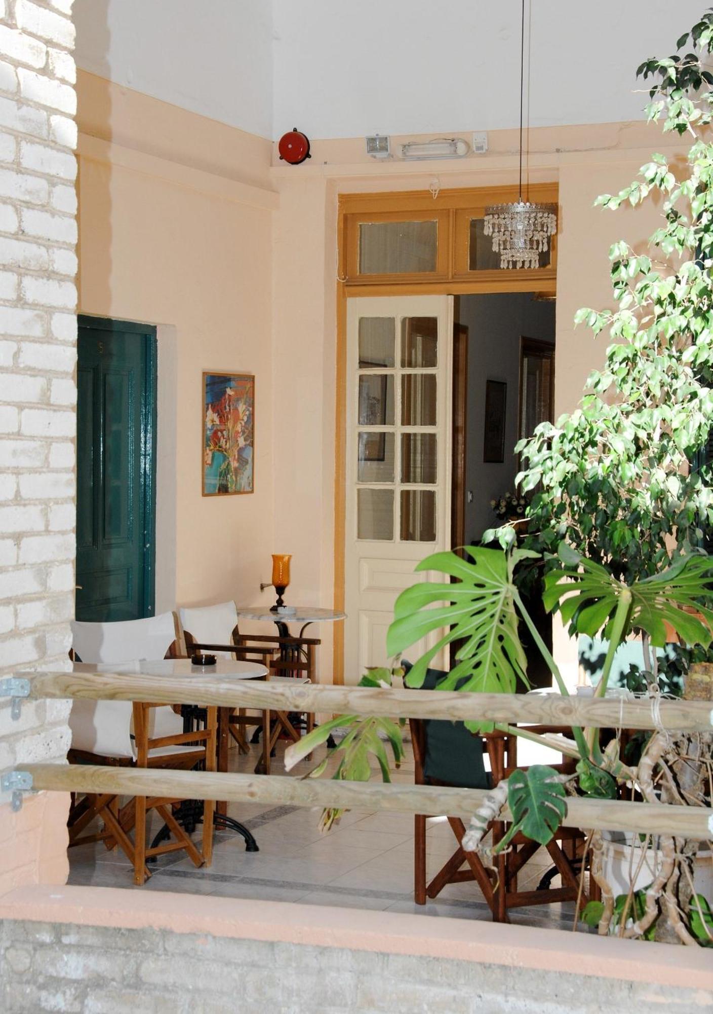 Avra Hotel Tínos 외부 사진